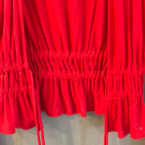 Long sleeve red tie crop top! - Picture 3 of 4
